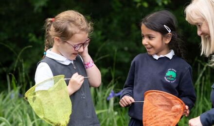 Students outside 2