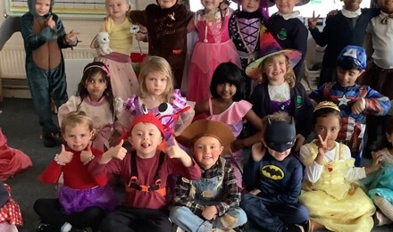 The Oaks Primary School & Nursery YR Hedgehog Class